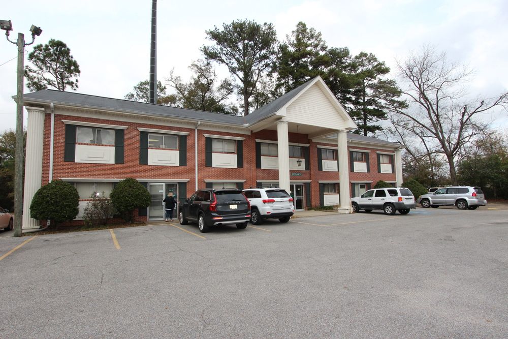 Hardy St Office Opportunity : 1507/1509 Hardy St , Hattiesburg, MS 39401